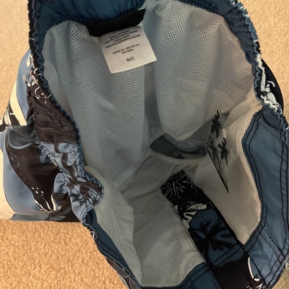 NWT Men’s Joe Boxer Swim Trunks - Picture 3 of 14